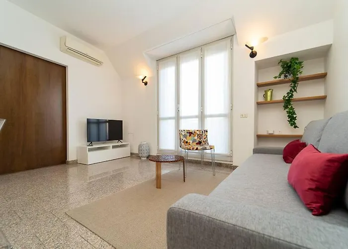 Apartmán 5 Giornate Con Terrazzo E Garage Privato