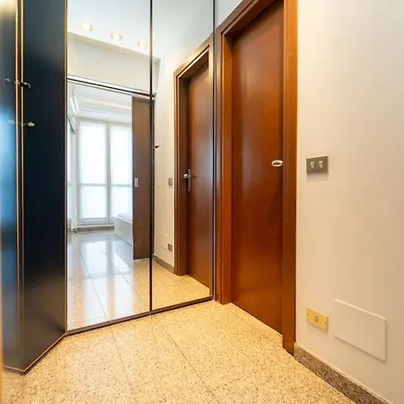 Appartement 5 Giornate Con Terrazzo E Garage Privato